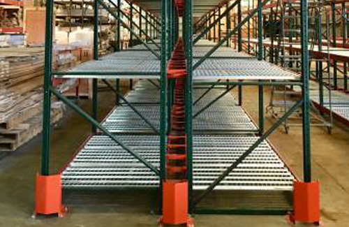 An expansive warehouse interior showcasing numerous shelves and racks, designed for optimal storage solutions.